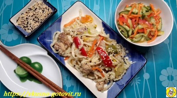 
Рецепт лапши с курицей и овощами в домашних условиях	