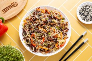 Салат из фунчозы и китайских древесных грибов Салат из фунчозы и китайских древесных грибов