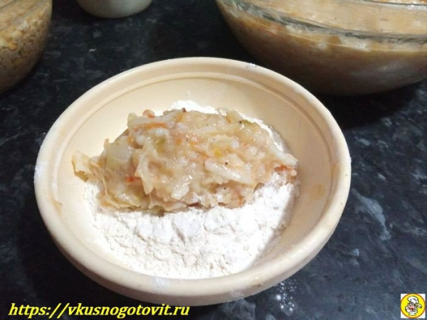 
Ленивые голубцы с капустой рисом и фаршем в духовке	