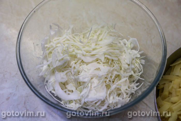 Картофель, жаренный с капустой