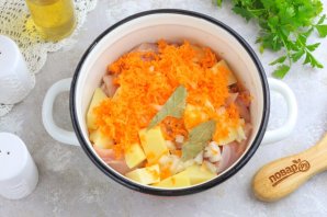 Суп из индейки с зеленым горошком Суп из индейки с зеленым горошком