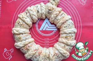 Пирог с тунцом и яйцом "Новогодний" Пирог с тунцом и яйцом "Новогодний"