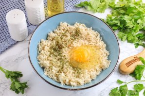 Оладьи из вермишели с сыром Оладьи из вермишели с сыром