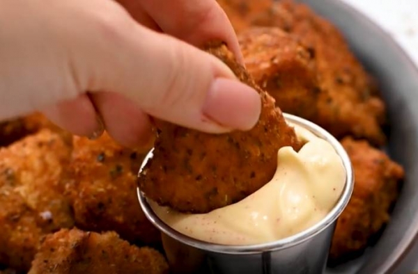 Наггетсы куриные в домашних условиях на сковороде в панировке
Наггетсы куриные в домашних условиях на сковороде в панировке