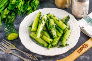 Малосольные огурцы в пакете Малосольные огурцы в пакете