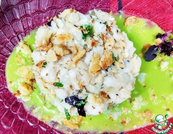 Белая рыба с соусом "Зеленый горошек" Белая рыба с соусом "Зеленый горошек"