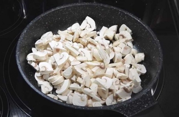 Ризотто — классический рецепт с курицей в домашних условиях
Ризотто — классический рецепт с курицей в домашних условиях