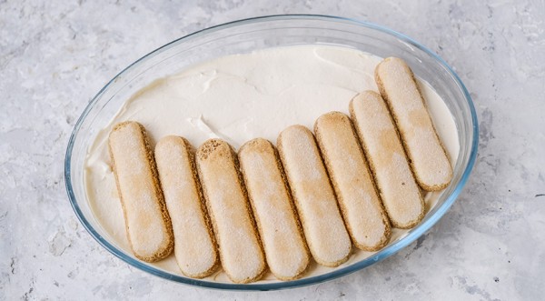 Тирамису классический , пошаговый рецепт с фото на 380 ккал Тирамису классический , пошаговый рецепт с фото на 380 ккал