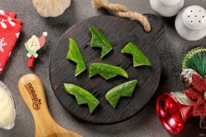 Фаршированные яйца "Новогодние драконы" Фаршированные яйца "Новогодние драконы"