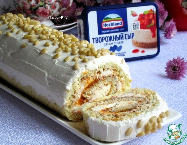 Белковый бисквитный рулет с хурмой