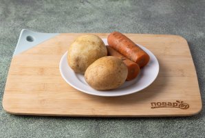 Салат с маринованными шампиньонами на год Дракона Салат с маринованными шампиньонами на год Дракона