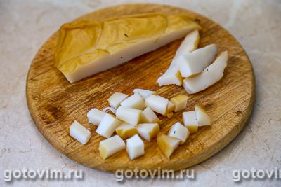 Оливье с копченым кальмаром