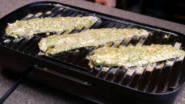 
Готовим Минтай по самым вкусным рецептам — на сковороде и гриле	