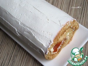 Белковый бисквитный рулет с хурмой