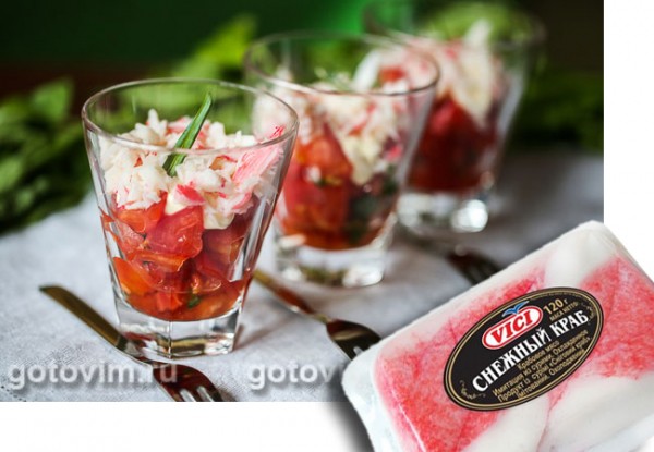 Слоеный салат из помидоров с крабовым мясом VIČI «Снежный краб» Слоеный салат из помидоров с крабовым мясом VIČI «Снежный краб»