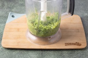 Салат с маринованными шампиньонами на год Дракона Салат с маринованными шампиньонами на год Дракона