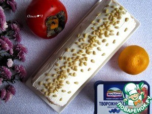 Белковый бисквитный рулет с хурмой