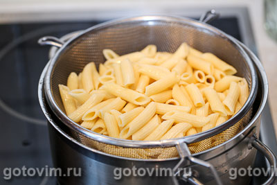 Макаронный салат с крабовыми палочками VIČI Макаронный салат с крабовыми палочками VIČI