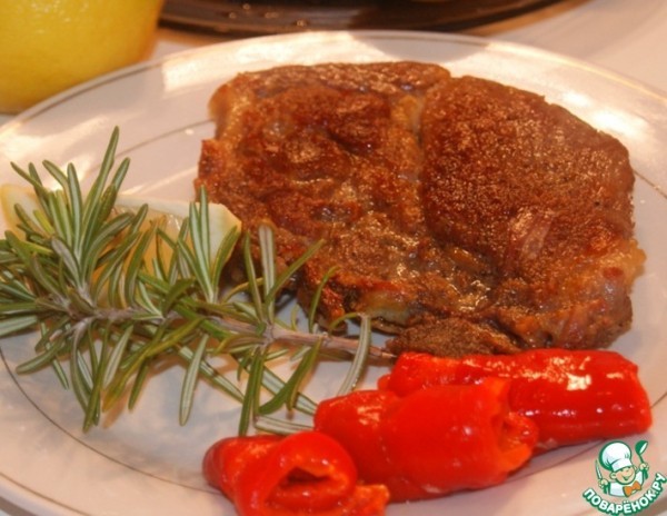 Ароматный свиной стейк Ароматный свиной стейк