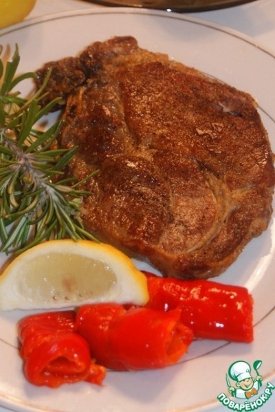 Ароматный свиной стейк Ароматный свиной стейк