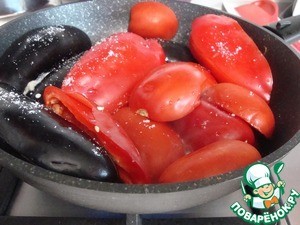 Баклажаны с овощами