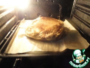 Баранье бедро, запеченное в духовке