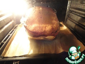 Баранье бедро, запеченное в духовке