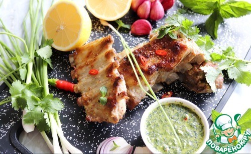 Бараньи рёбрышки с кориандром и мятным соусом