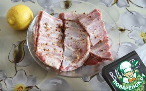 Бараньи рёбрышки с кориандром и мятным соусом