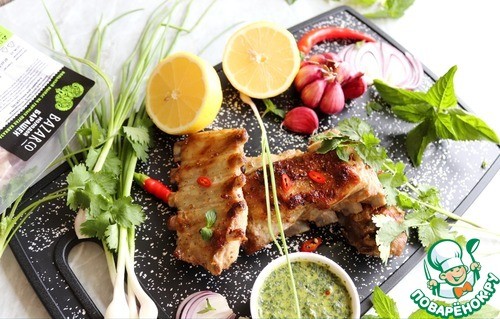 Бараньи рёбрышки с кориандром и мятным соусом