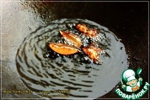 Баранина с жареной айвой в казане Баранина с жареной айвой в казане