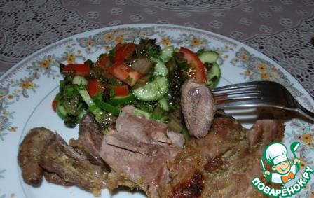 Баранья лопатка в мятно-лимонном маринаде Баранья лопатка в мятно-лимонном маринаде