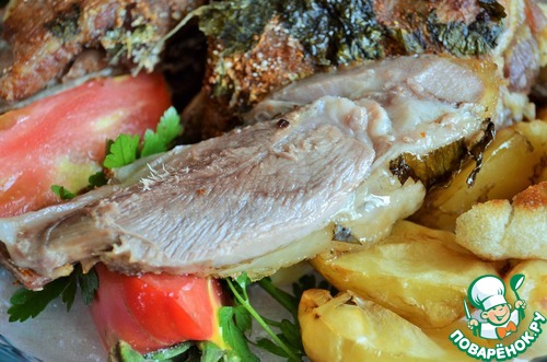 Баранья лопатка в соляной корочке Баранья лопатка в соляной корочке