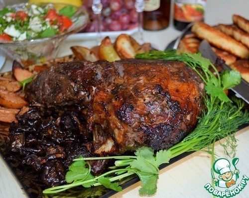 Баранья нога в специях Баранья нога в специях