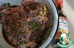 Баранья нога в специях Баранья нога в специях