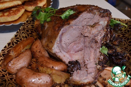 Баранья нога в специях Баранья нога в специях
