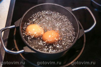 Салат из крабовых палочек с морской капустой