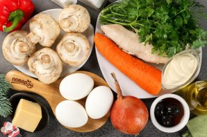 Новогодний салат "Варежка" на год Дракона Новогодний салат "Варежка" на год Дракона