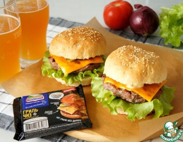 Бургер-гриль с необычным сыром Бургер-гриль с необычным сыром