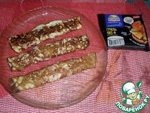 Бутерброд с яичным блином и сыром Бутерброд с яичным блином и сыром