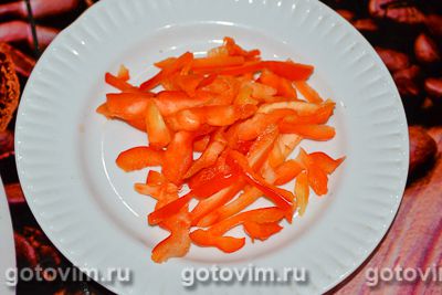 Салат из кальмаров с солеными огурцами Салат из кальмаров с солеными огурцами