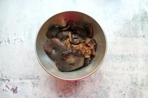 Икра из груздей на зиму