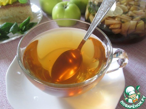 Чай с яблоком, лаймом и мятой Чай с яблоком, лаймом и мятой