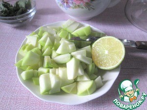 Чай с яблоком, лаймом и мятой Чай с яблоком, лаймом и мятой