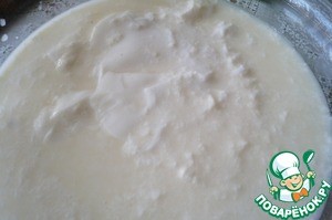 Долма под соусом из мацони