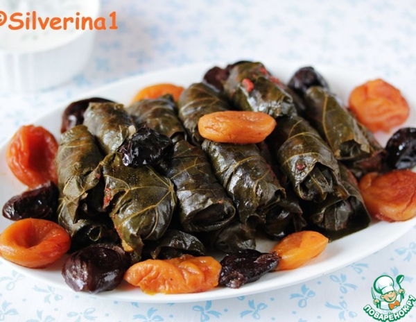 Долма в томатном соусе Долма в томатном соусе