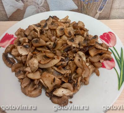 Салат с кальмарами и шампиньонами Салат с кальмарами и шампиньонами