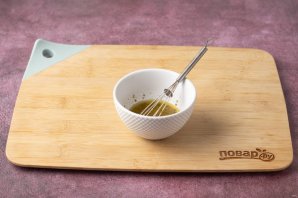 Салат с виноградом и авокадо Салат с виноградом и авокадо