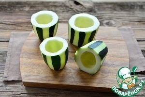 Фаршированные бочонки из кабачка