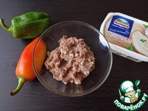 Фаршированные перцы в сырном соусе